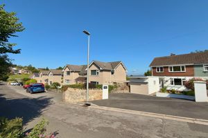 Setting/Approach- click for photo gallery